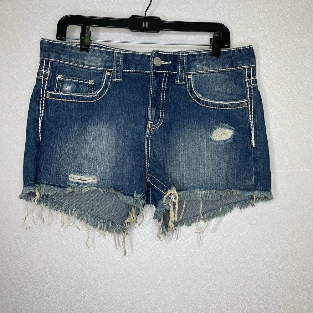 Daytrip Thick Stitch Distressed Capricorn Cut Off Shorts 30